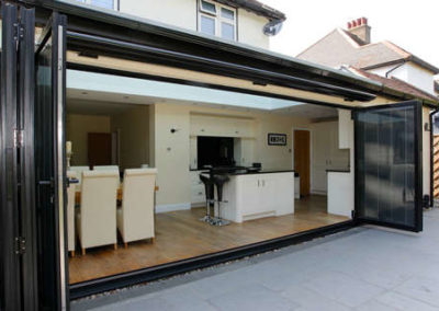 bi-fold-doors-bowdon